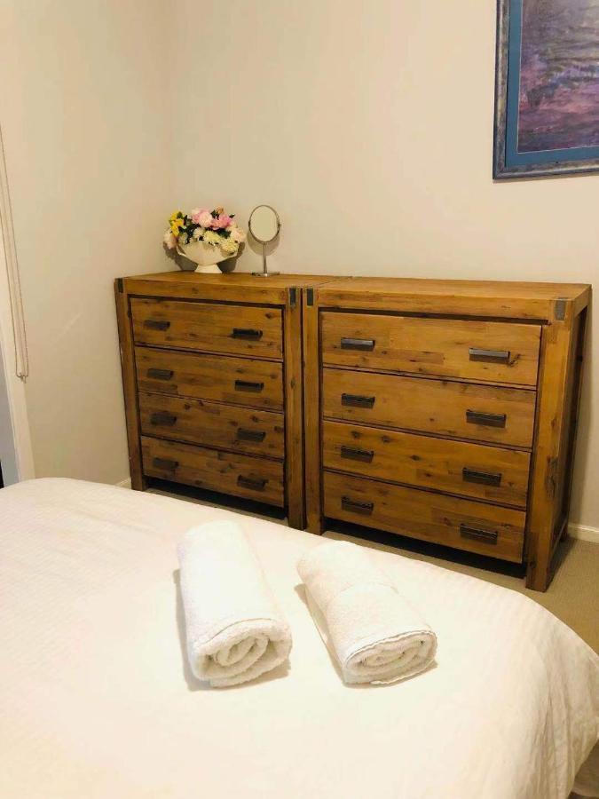 Apple House Truganina Apartment Ngoại thất bức ảnh