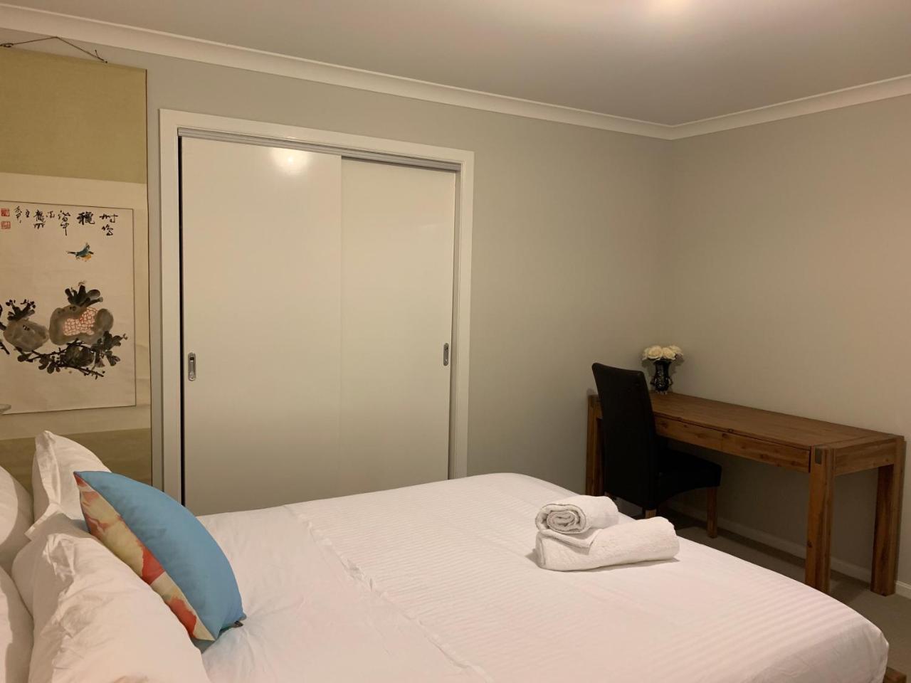 Apple House Truganina Apartment Ngoại thất bức ảnh