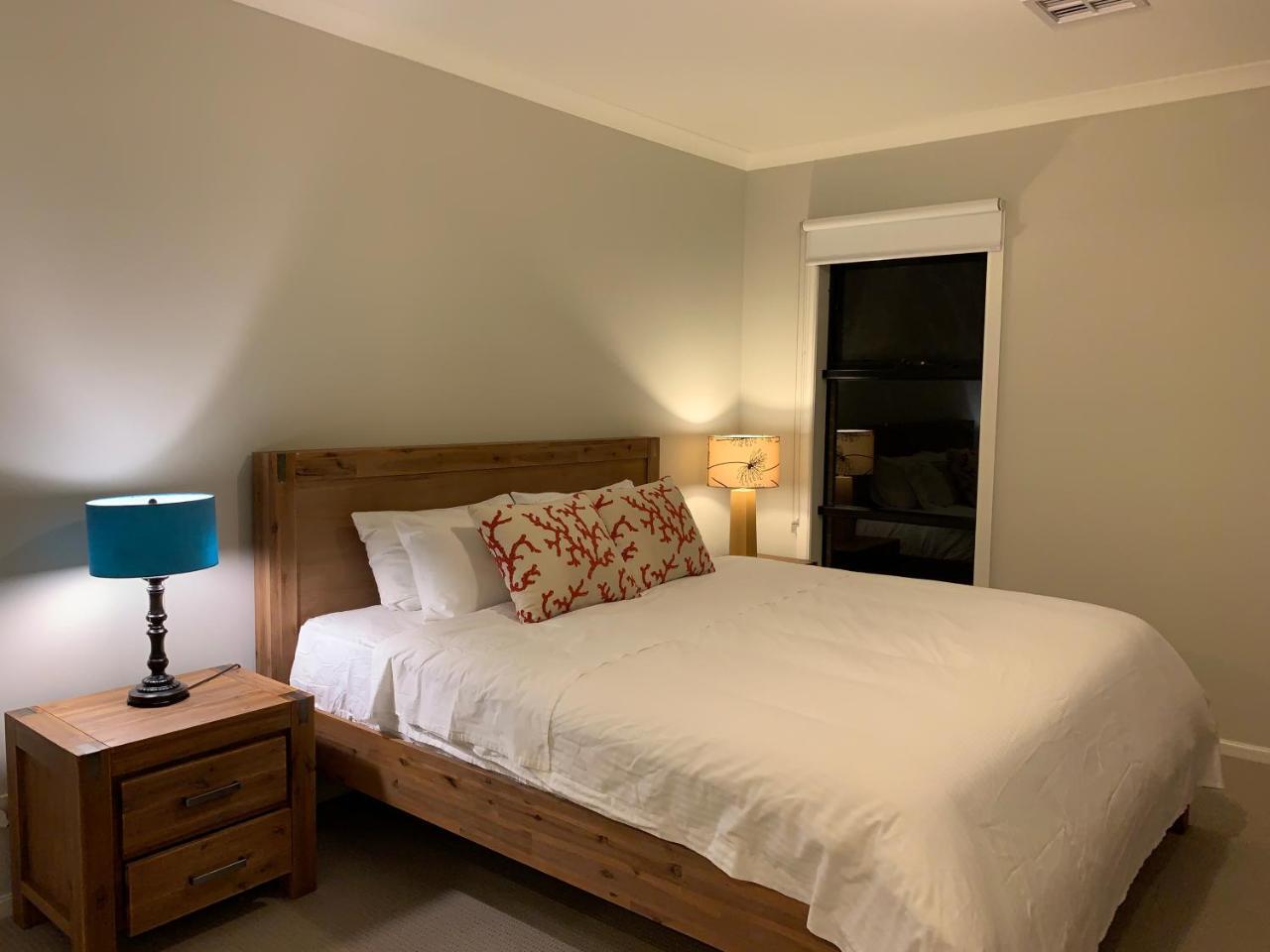 Apple House Truganina Apartment Ngoại thất bức ảnh