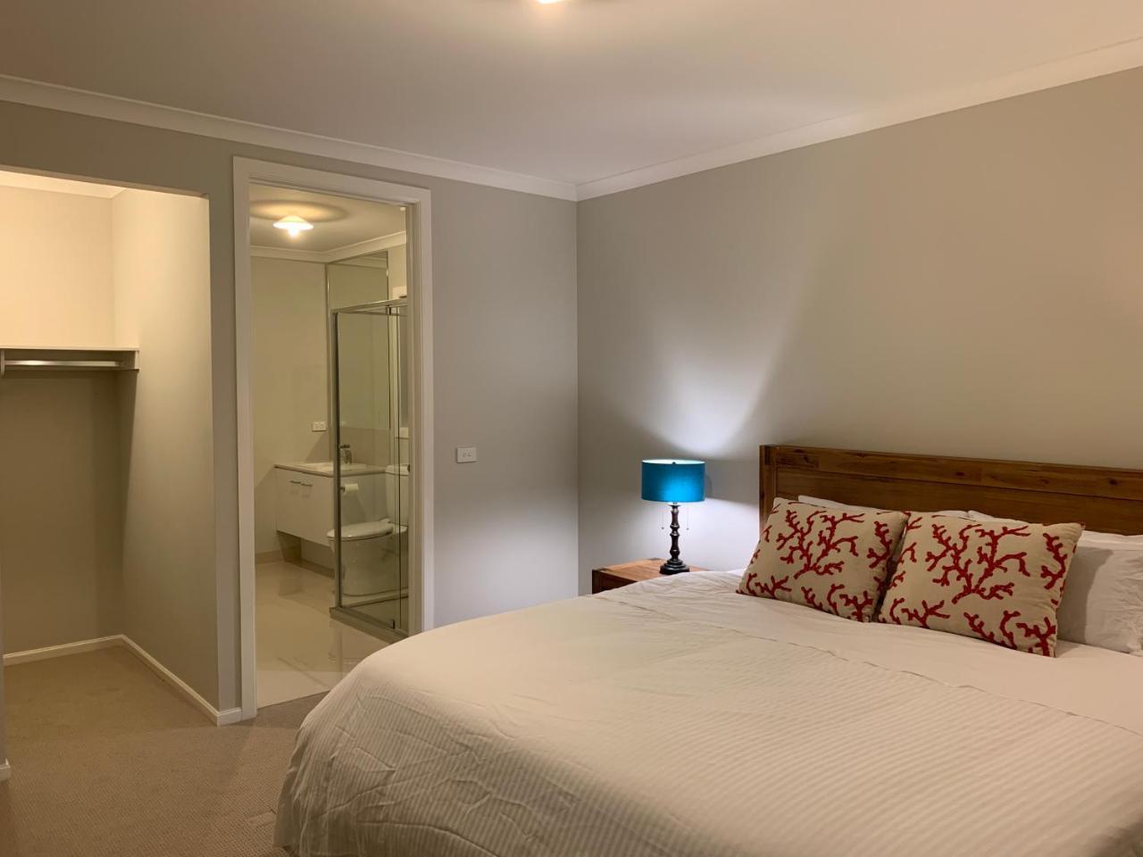 Apple House Truganina Apartment Ngoại thất bức ảnh